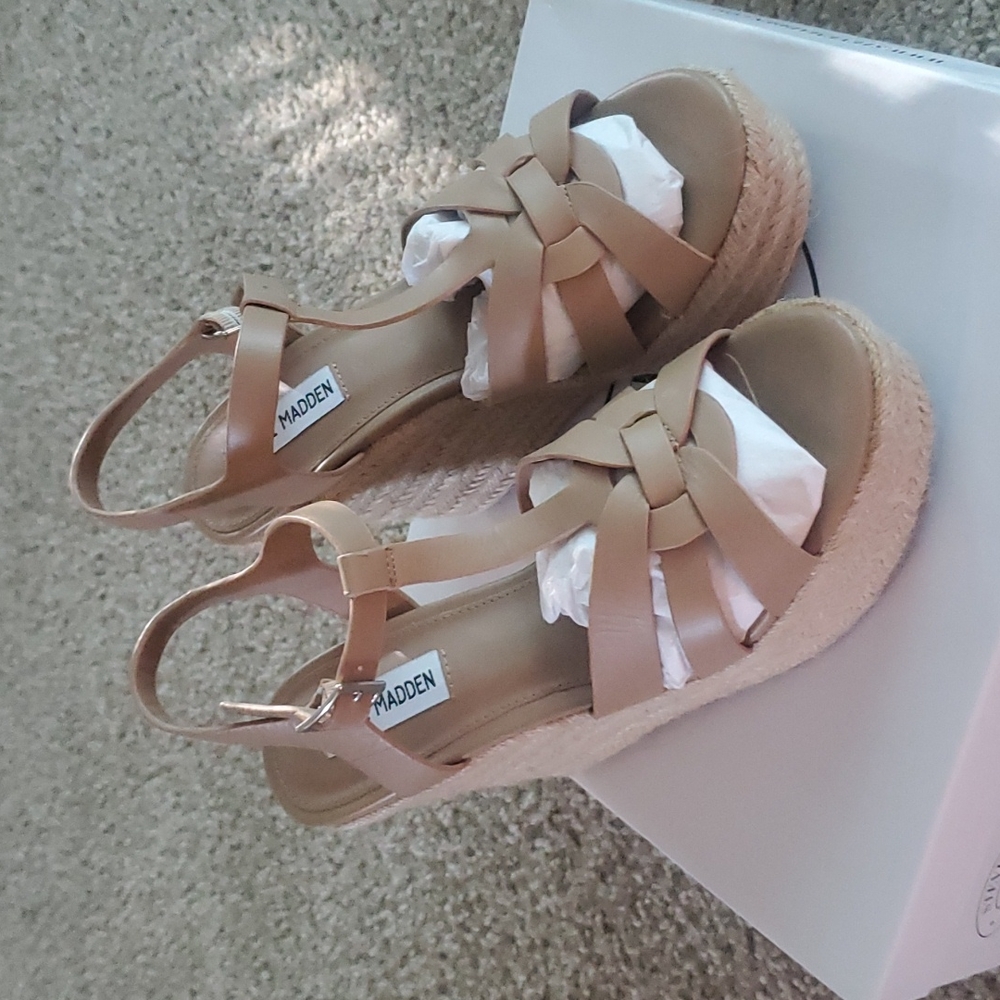 Steve Madden Wedges